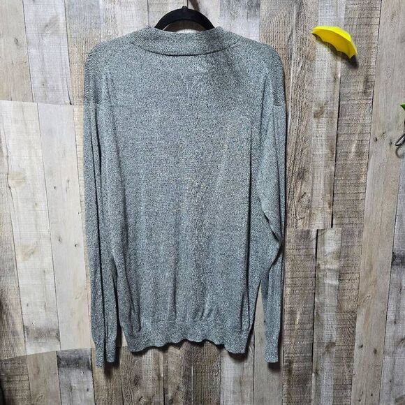 Kevoman Grey Heathered Silk Turtleneck Sweater - Picture 2 of 3